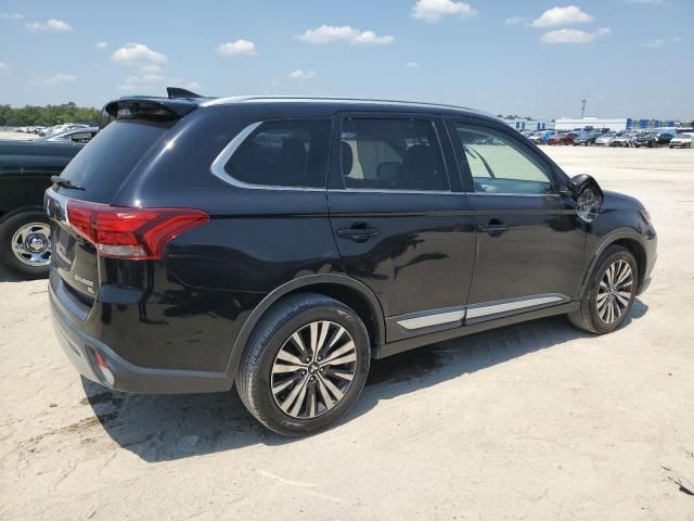 2019 Mitsubishi Outlander SE