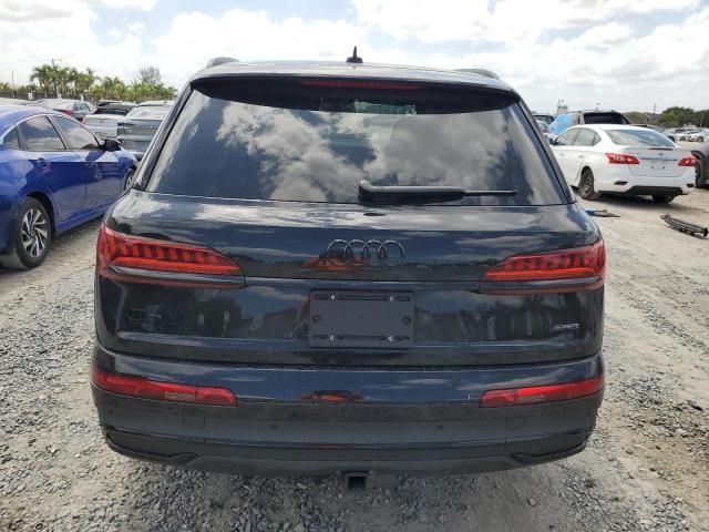 2023 Audi Q7 Premium Plus