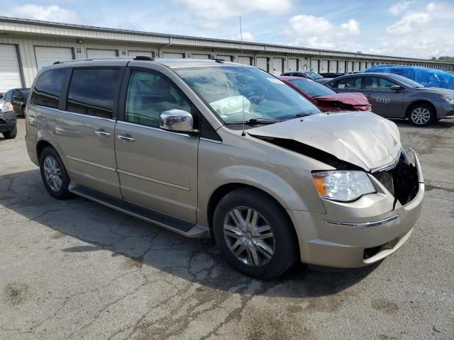 2009 Chrysler Town & Country Limited