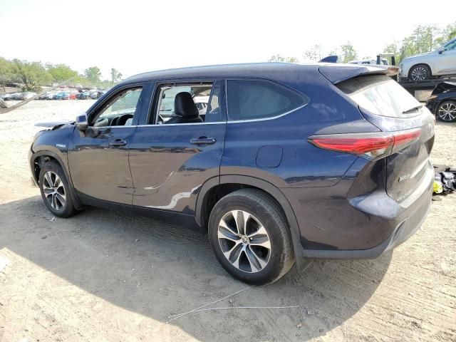 2021 Toyota Highlander Hybrid XLE