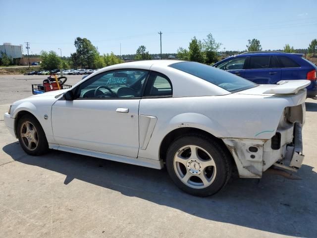 2004 Ford Mustang