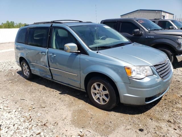 2009 Chrysler Town & Country Touring