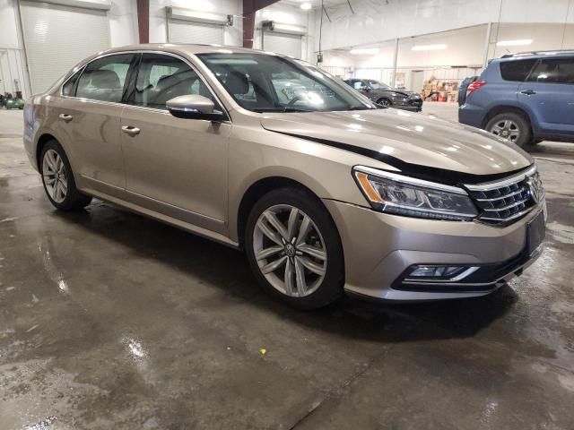 2016 Volkswagen Passat SEL