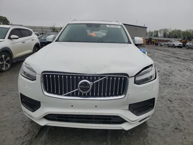 2020 Volvo XC90 T6 Momentum