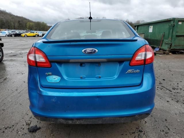 2013 Ford Fiesta SE