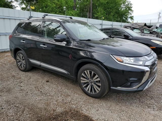 2019 Mitsubishi Outlander SE