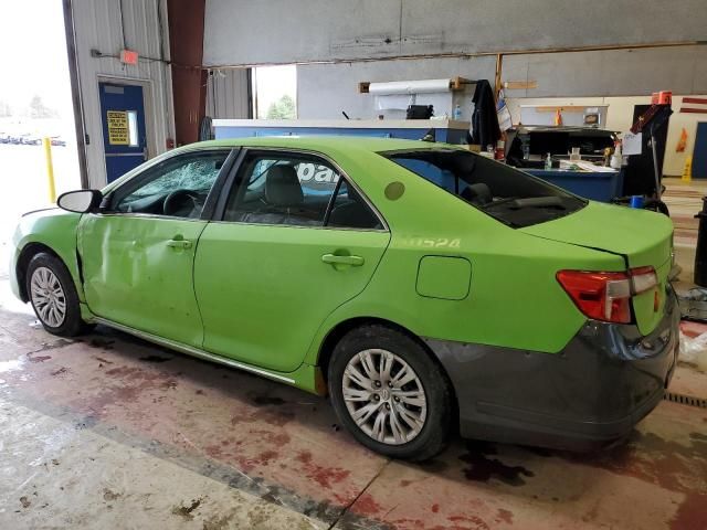 2014 Toyota Camry Hybrid