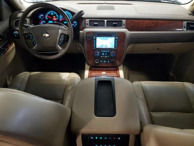 2013 Chevrolet Suburban K1500 LTZ