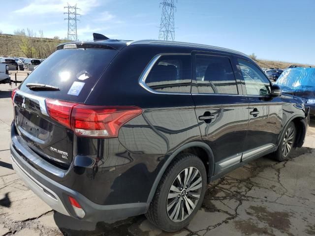 2019 Mitsubishi Outlander SE