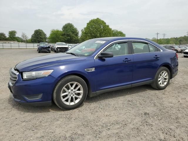 2013 Ford Taurus SE