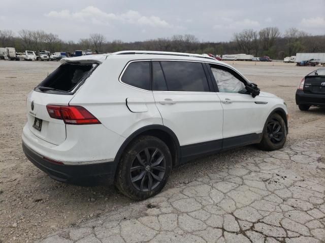 2022 Volkswagen Tiguan SE