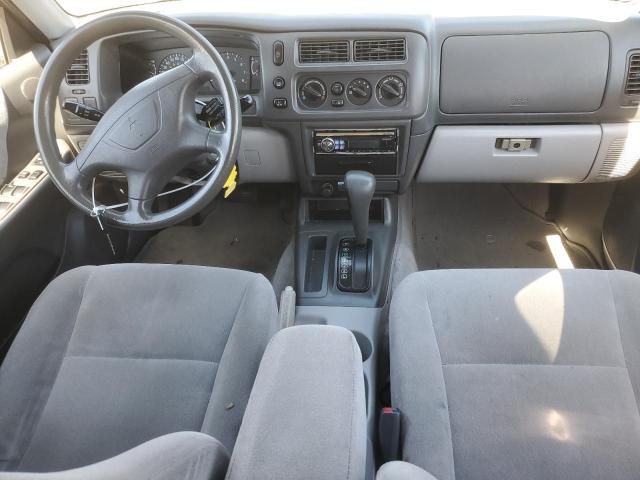 2000 Mitsubishi Montero Sport LS