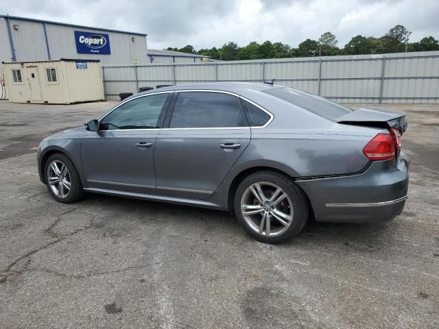 2013 Volkswagen Passat SEL