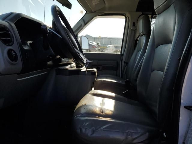 2010 Ford Econoline E250 Van