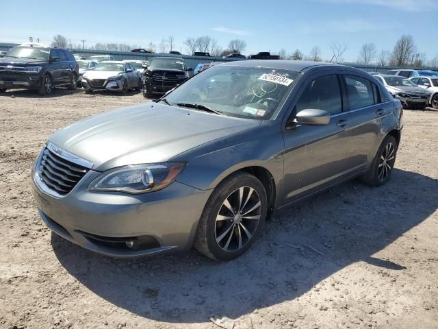 2012 Chrysler 200 S