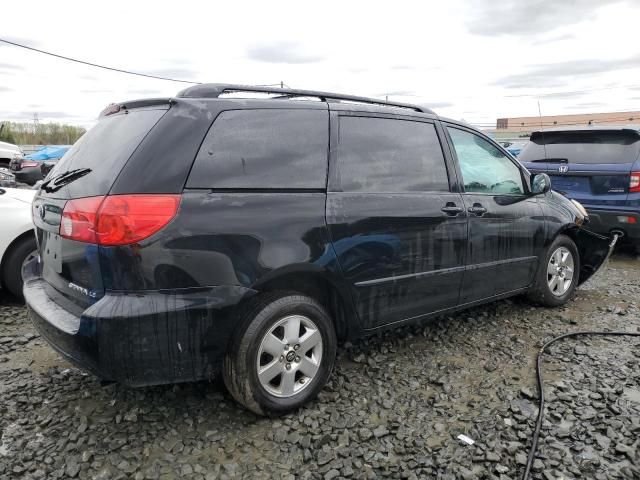 2009 Toyota Sienna CE