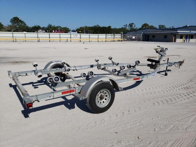 2001 Utility 2001 Load Rite Boat Trailer