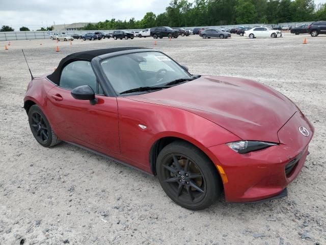 2019 Mazda MX-5 Miata Sport