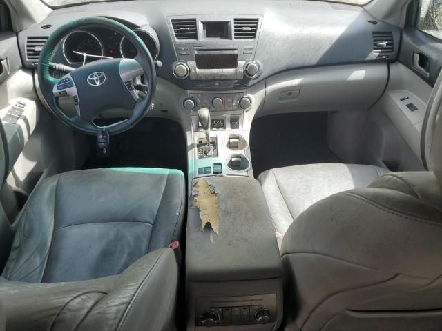 2011 Toyota Highlander Base