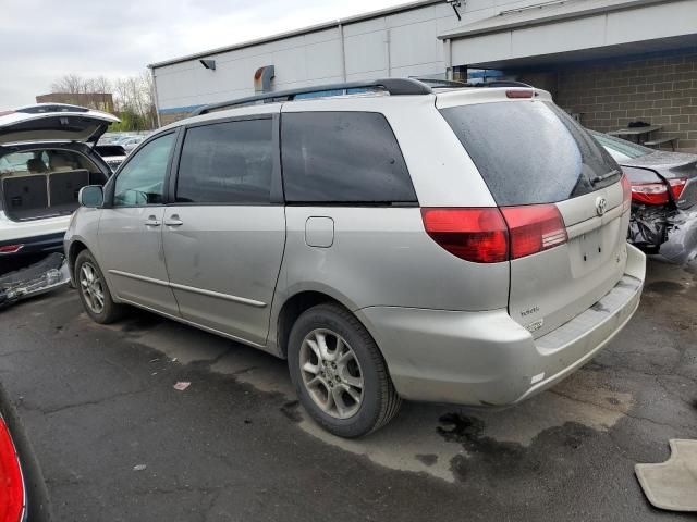 2005 Toyota Sienna XLE