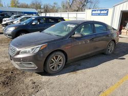 Vehiculos salvage en venta de Copart Wichita, KS: 2017 Hyundai Sonata SE