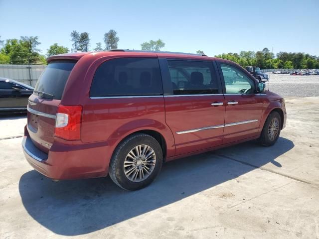 2011 Chrysler Town & Country Limited