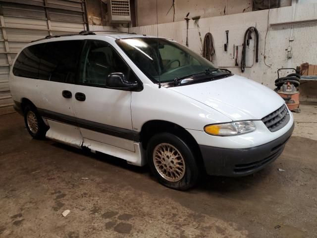 1996 Plymouth Grand Voyager SE