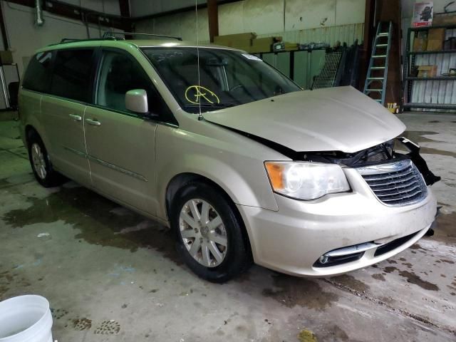 2014 Chrysler Town & Country Touring