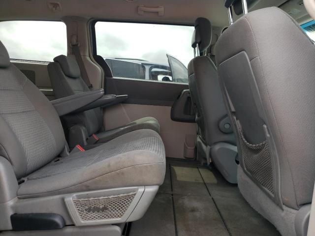 2010 Chrysler Town & Country Touring