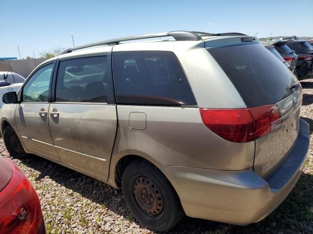 2004 Toyota Sienna CE