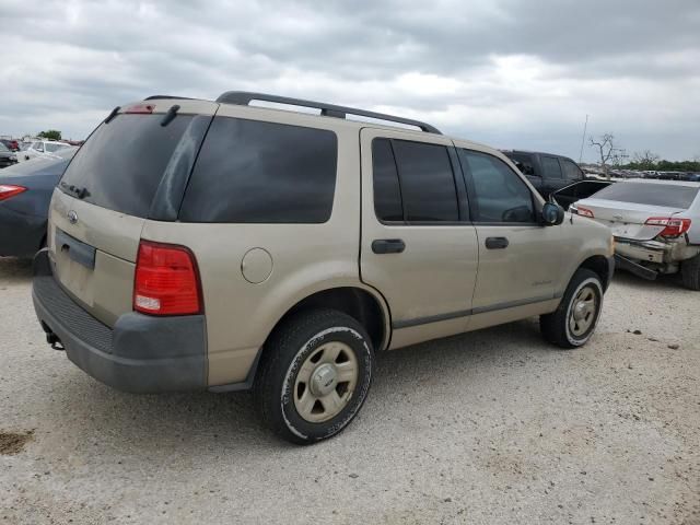 2004 Ford Explorer XLS