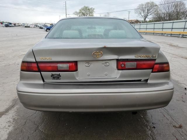 1999 Toyota Camry LE