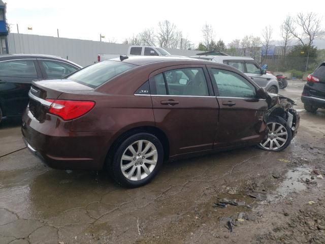 2013 Chrysler 200 Touring