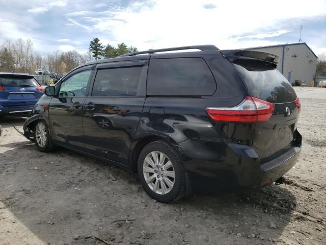 2015 Toyota Sienna LE