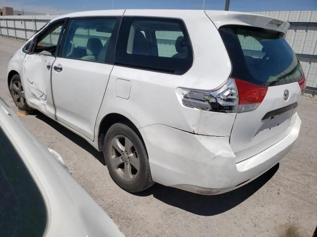 2012 Toyota Sienna