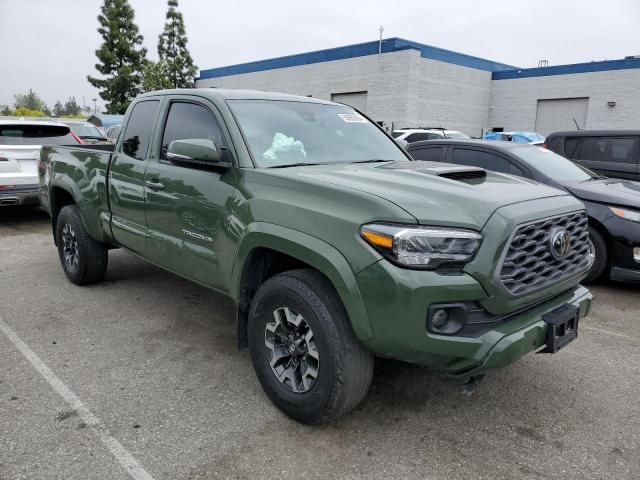 2022 Toyota Tacoma Access Cab