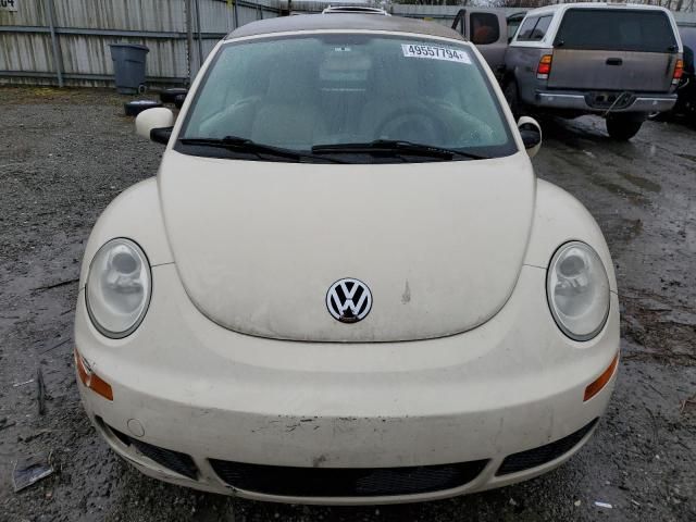 2008 Volkswagen New Beetle Convertible SE