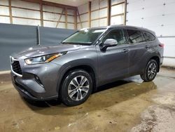 Toyota Highlander xle salvage cars for sale: 2021 Toyota Highlander XLE