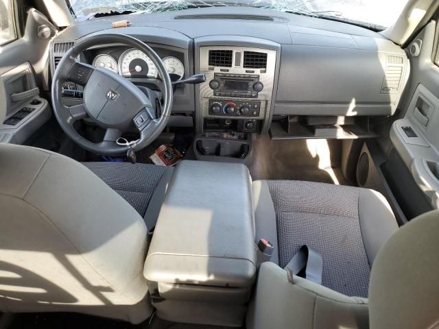 2007 Dodge Dakota Quad SLT