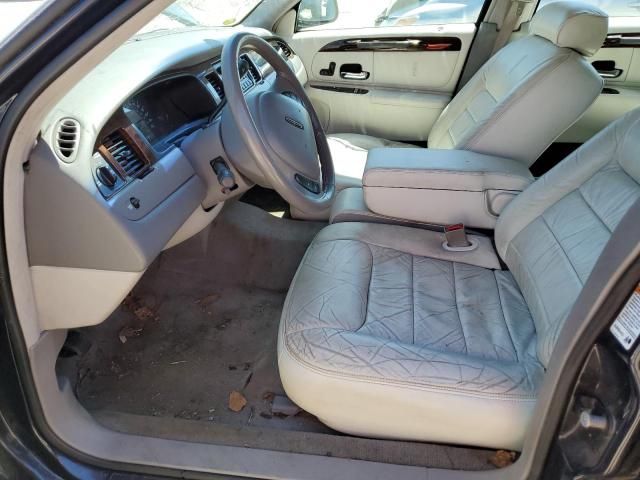 1999 Lincoln Town Car Executive