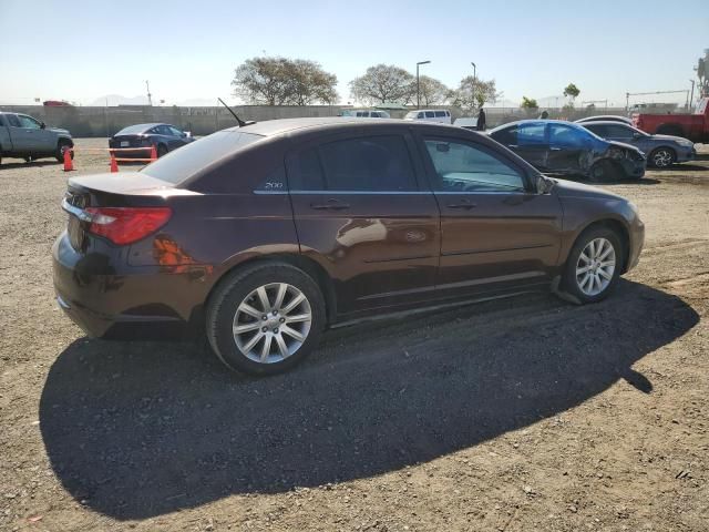 2013 Chrysler 200 Touring