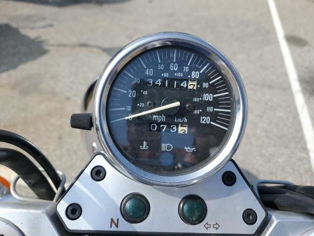 2001 Suzuki VZ800