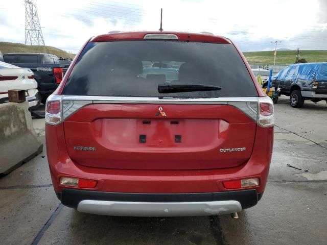 2015 Mitsubishi Outlander ES