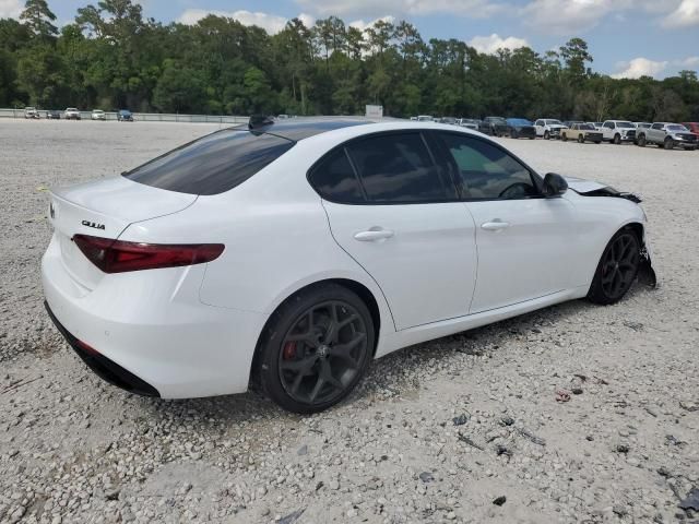 2020 Alfa Romeo Giulia