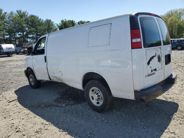 2018 Chevrolet Express G2500