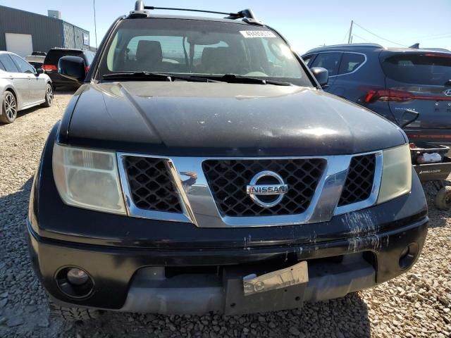 2005 Nissan Frontier Crew Cab LE