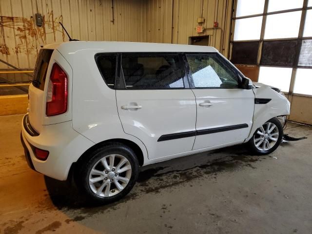 2013 KIA Soul +