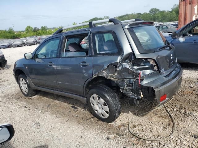 2004 Mitsubishi Outlander LS