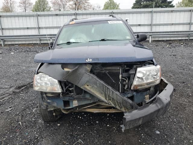 2004 Jeep Grand Cherokee Laredo