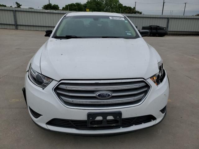 2018 Ford Taurus SE